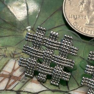 Judith Williams earrings silver tone/ palladium